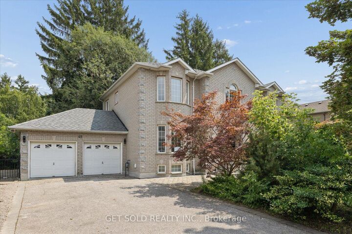 Property Photo: 49 Pearson Avenue ON L4C 6T3