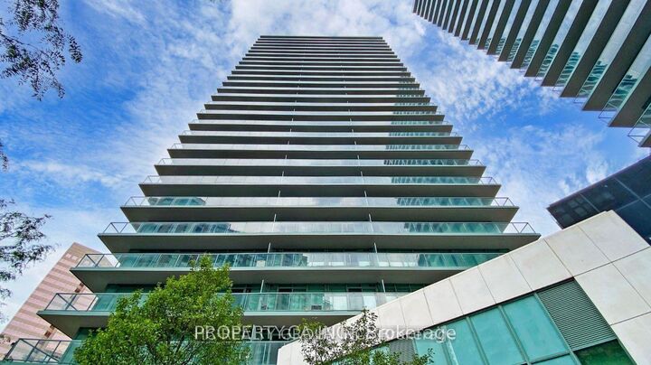 Property Photo: 5508 Yonge Street 2305 ON M2N 7L2