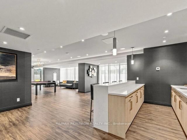 Photo de la propriété:  621 Sheppard Avenue E 233  ON M2K 0G4 