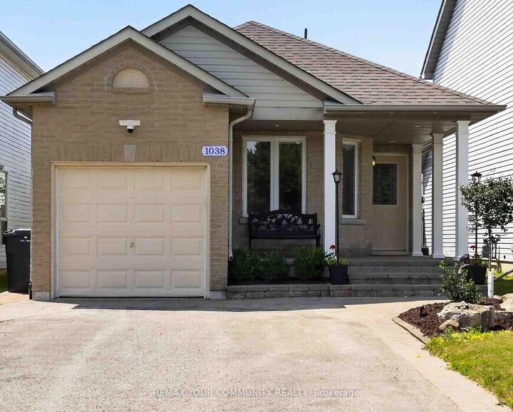 1038 Grandlea Court — photo 1