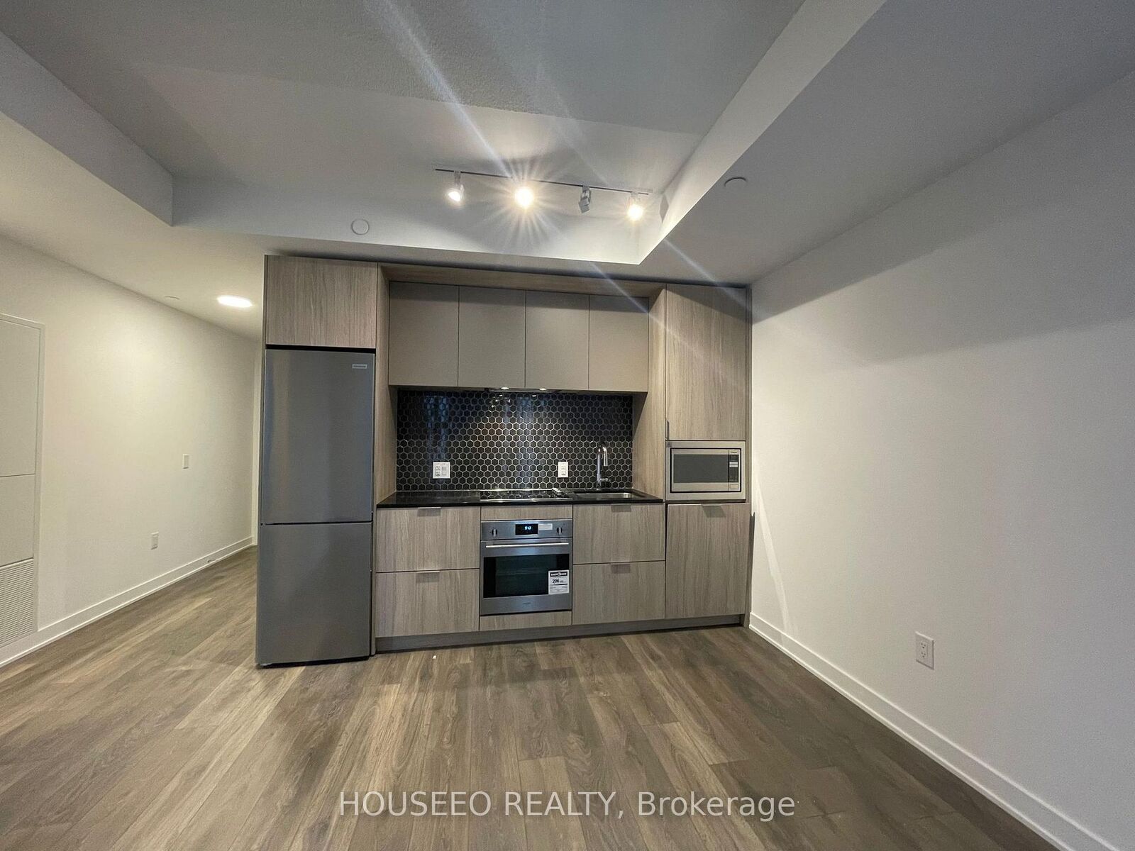 Property Photo: 35 Tubman Avenue E 823 ON M5A 0T1
