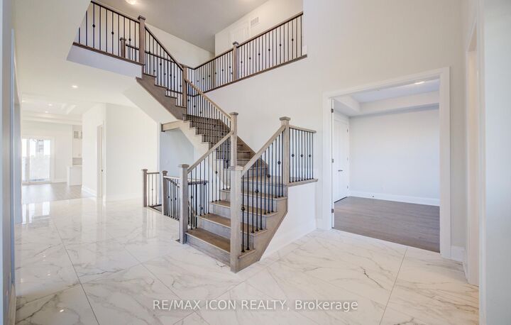 Property Photo: 55 William Crisp Drive E ON L7K 2R7