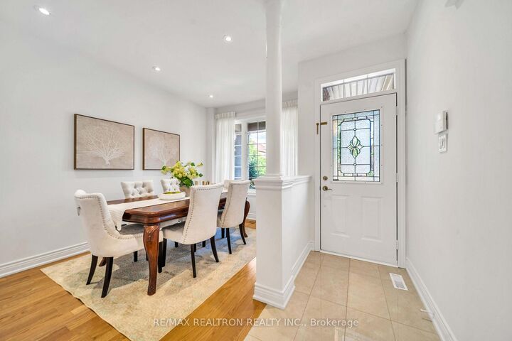 Property Photo: 66 Longwood Avenue ON L4E 4A6