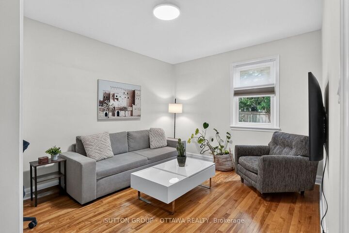 Property Photo: 38 Melrose Avenue ON K1Y 1T9