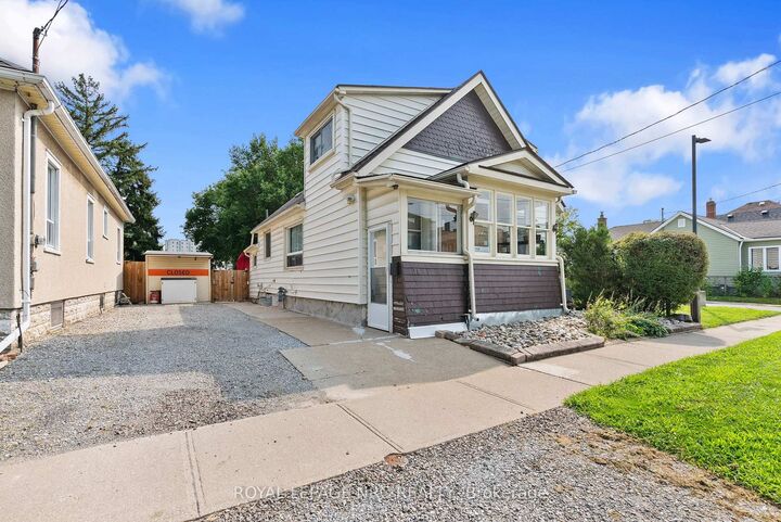 Property Photo: 14 Heatherington Street ON L2R 2G5