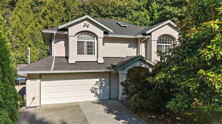Property Photo:  2501 Fawn Rd  BC V0R 2P1 