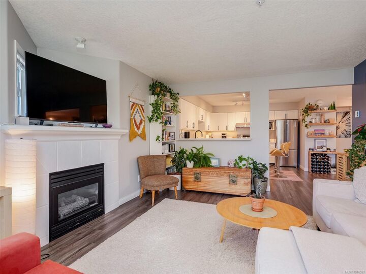 Property Photo:  1258 Esquimalt Rd #206  BC V9A 3P3 