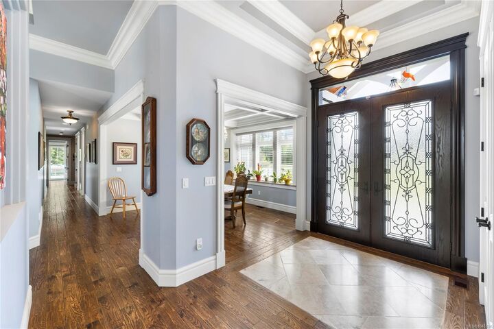 Property Photo: 1045 Matuka Dr BC V9P 9L3