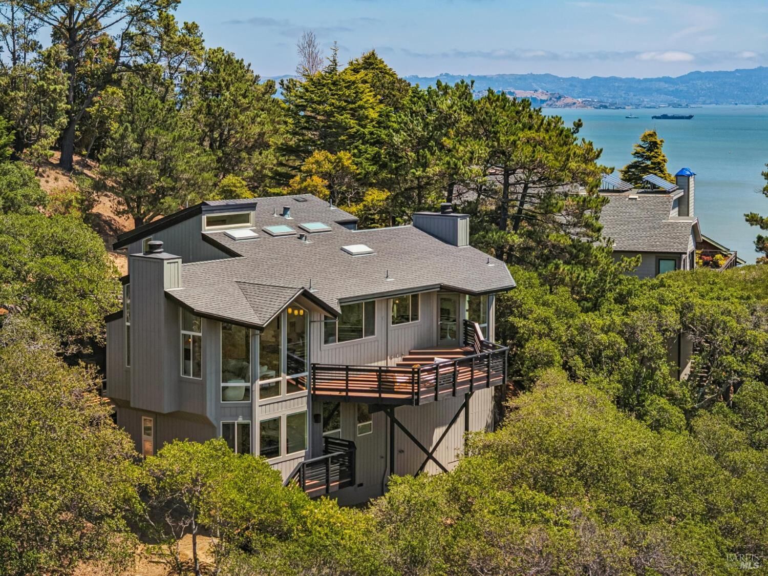 Property Photo: 16 Mateo Drive CA 94920