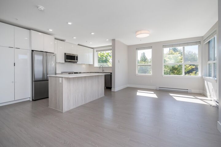 Property Photo: 5486 199A Street 218 BC V3A 1J6