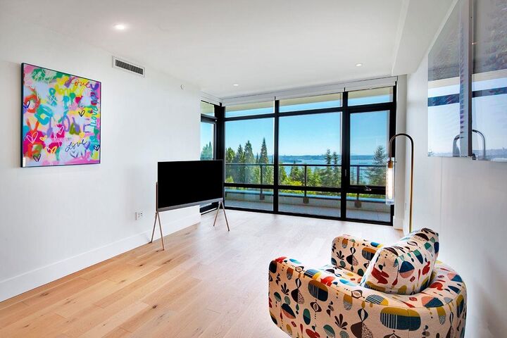 Property Photo: 3101 Burfield Place 402 BC V7S 0B8