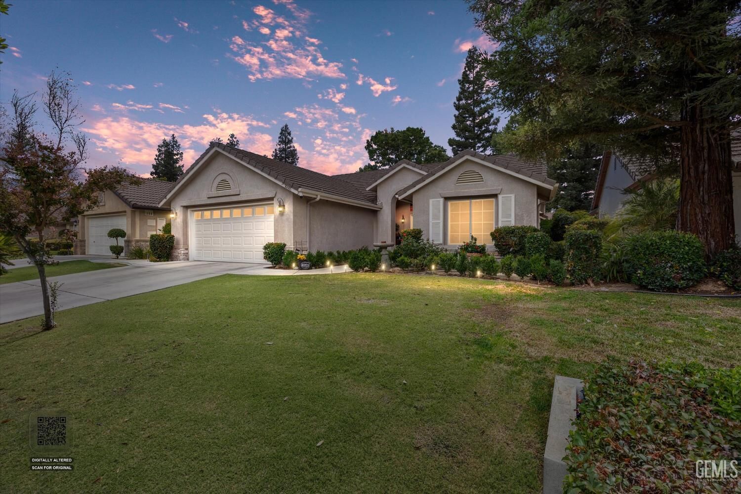 Property Photo: 10001 Timeless Rose Court CA 93311