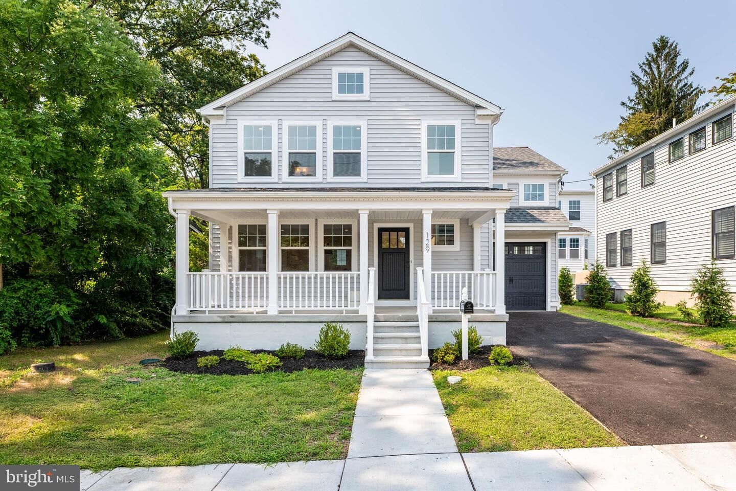 Property Photo:  129 Rockland Ave  PA 19072 