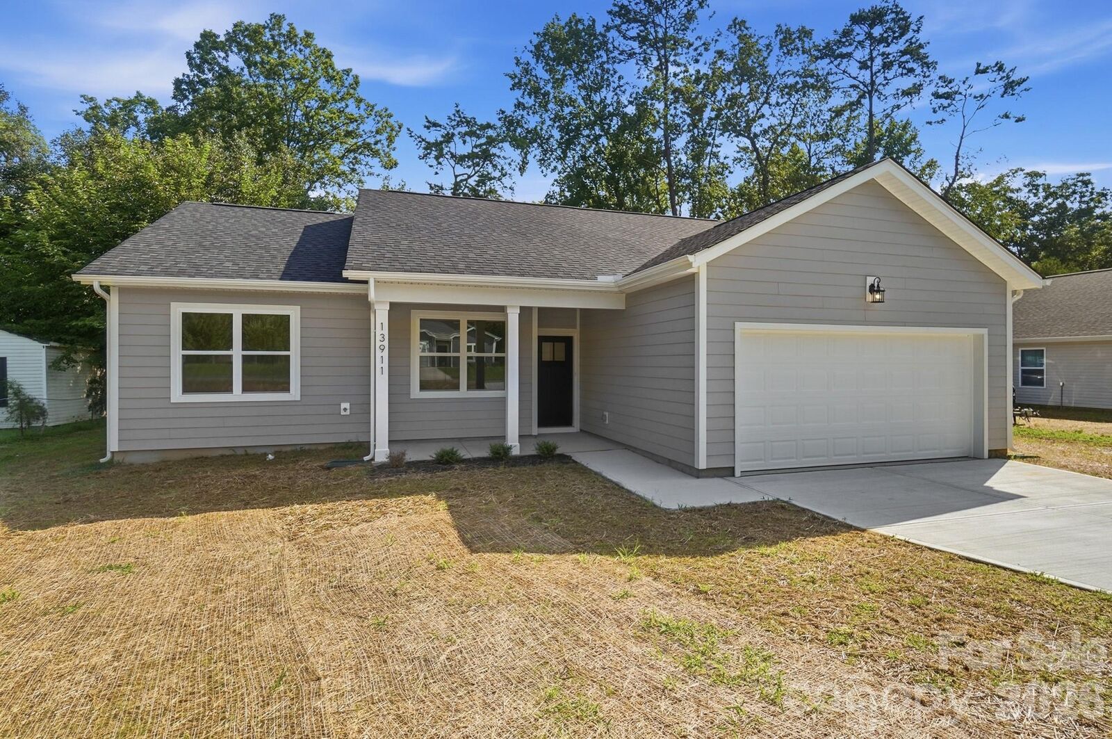 Property Photo:  13911 Stillwood Place  NC 28105 