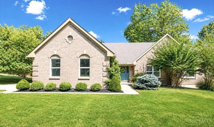 Property Photo:  1658 Saint John Place  OH 45034 
