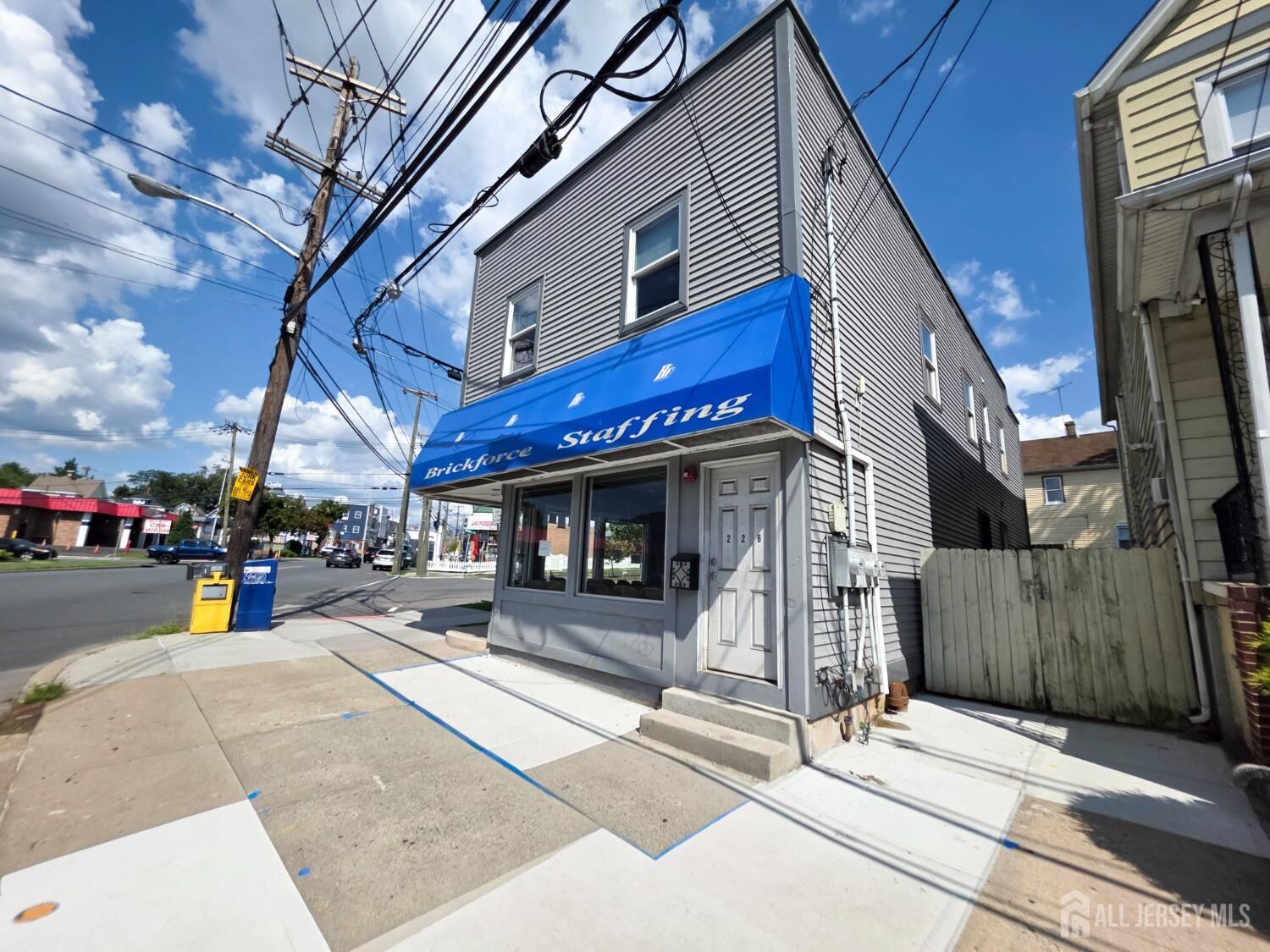 Property Photo: 226 French Street 2ndfl NJ 08901