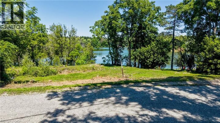 Property Photo:  62 Water Street  ON N0B 2E0 