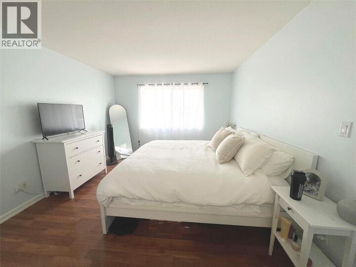 Property Photo: 400 Sutton Crescent 310 BC V1V 1Y3
