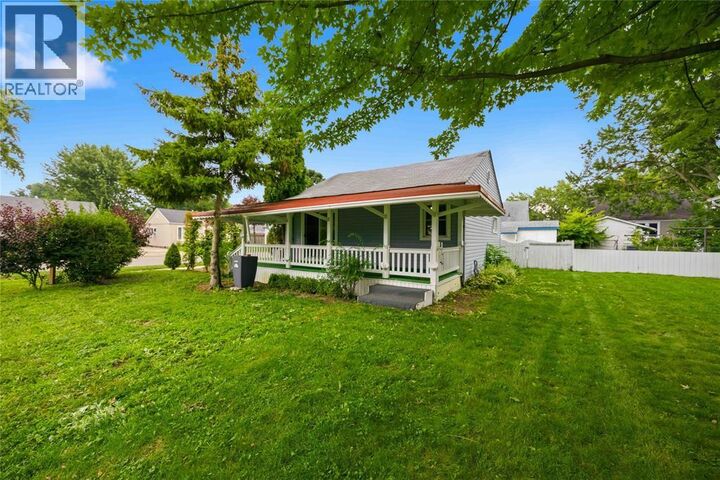 Property Photo: 641 Maple Avenue ON N7T 4H7