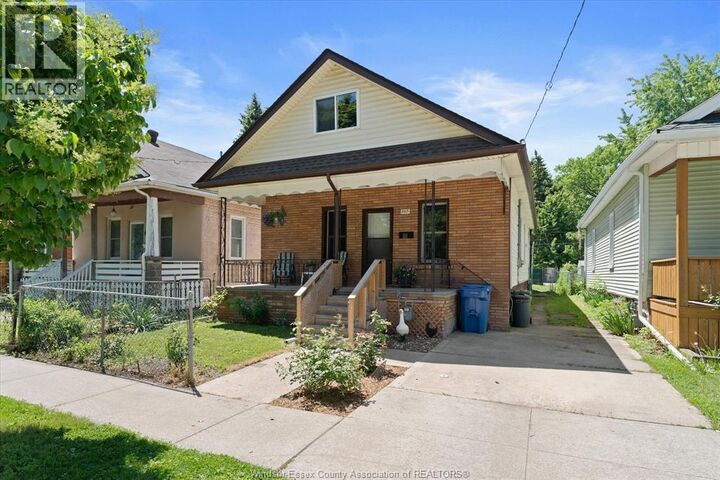 Property Photo:  663 Brock Street  ON N9C 2T1 