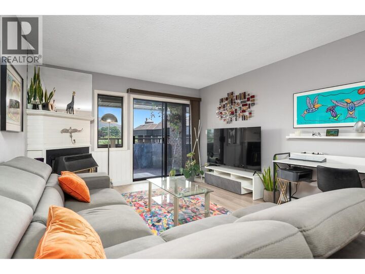 Property Photo: 1801 32 Street 301 BC V1T 5K4