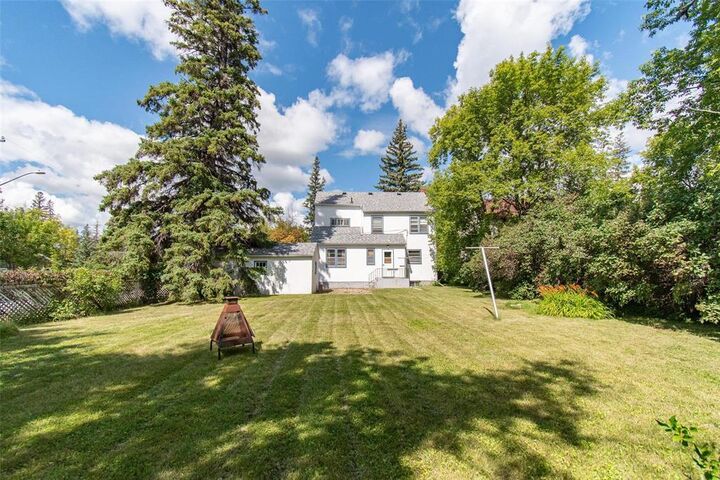 Property Photo: 238 Eveline Street MB R1A 1L8