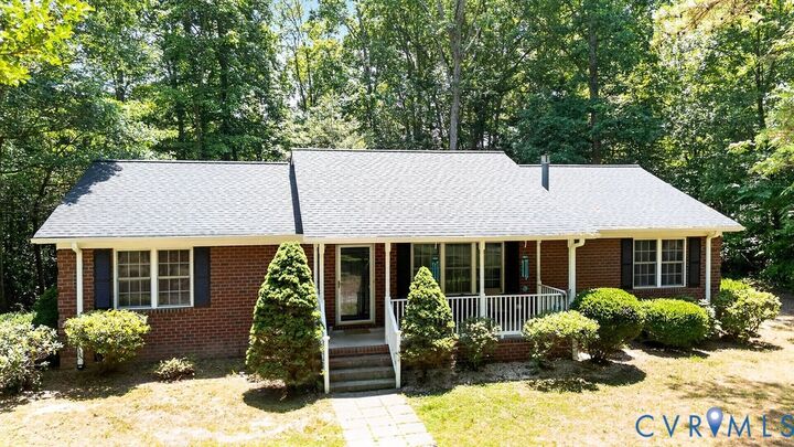 Property Photo: 437 Doggett Lane VA 22503