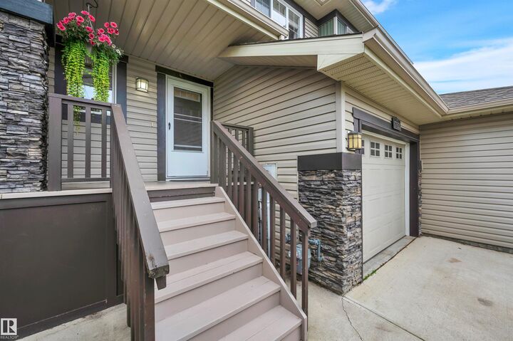 Property Photo:  17321 8A Avenue SW  AB T6W 0M7 