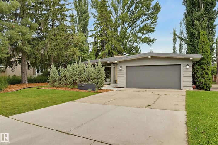 Property Photo:  13808 Buena Vista Road NW  AB T5R 5S1 