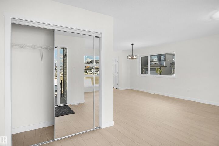 Property Photo: 1004 14 Avenue NW AB T6T 2X1
