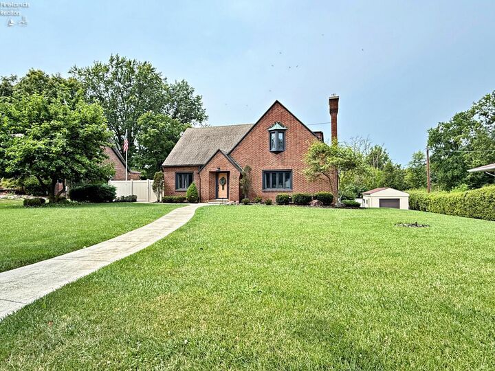 Property Photo: 536 S Washington Street OH 44883