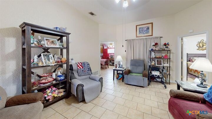Property Photo: 3302 Southhill Drive TX 76549