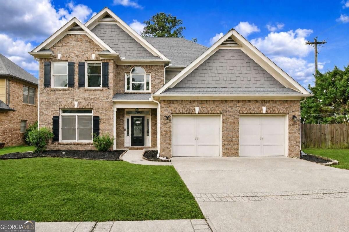 Property Photo:  802 Autumn Meadow Drive  GA 30052 