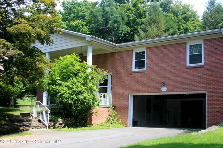 Property Photo:  106 Sturbridge Road  PA 18411 