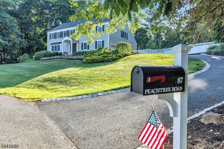 Property Photo:  87 Peachtree Rd  NJ 07920 