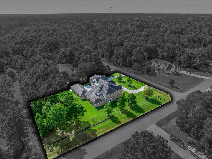 Property Photo:  28946 Village Trail  TX 77355 