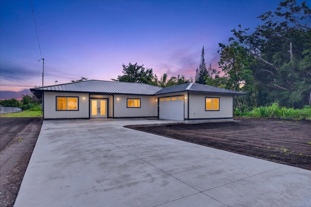 Property Photo:  15-1673 4th Ave  HI 96749 