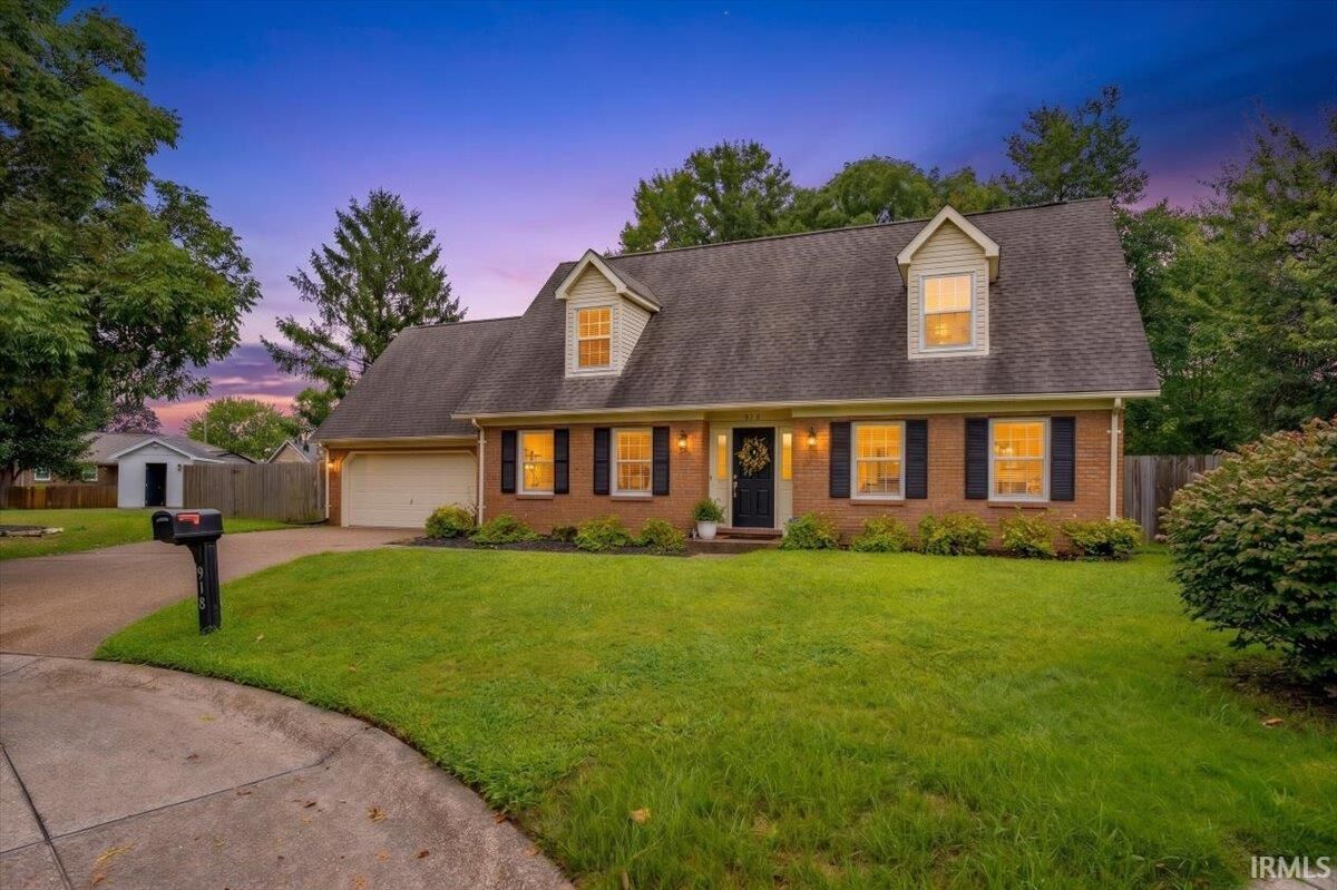 Property Photo: 918 Stahl Court IN 47715