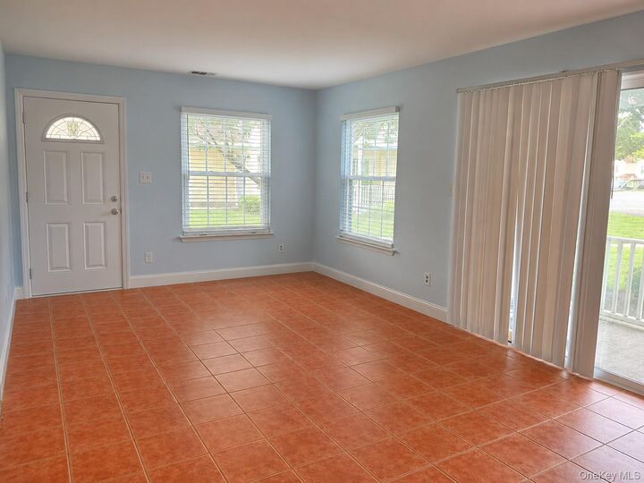Property Photo:  161 Fairview Circle  NY 11953 