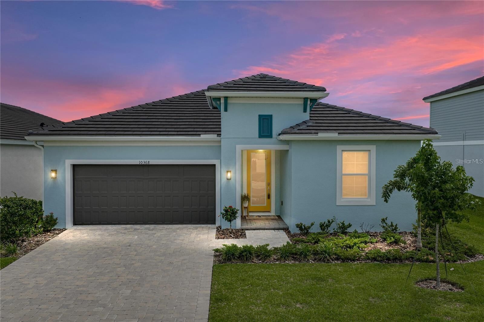 Property Photo:  10368 Fieldstone Myrtle Way  FL 33576 