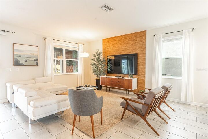 Property Photo:  561 Pebble Beach Drive  FL 33896 