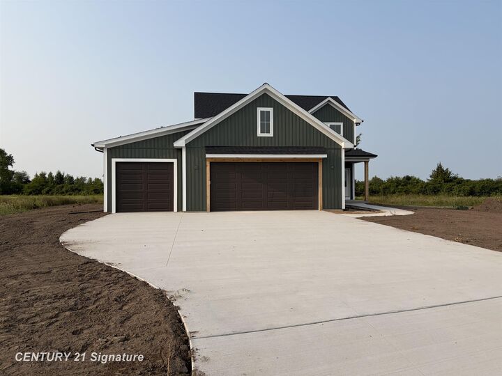 Property Photo: 10589 Spring Meadow Street MI 48623