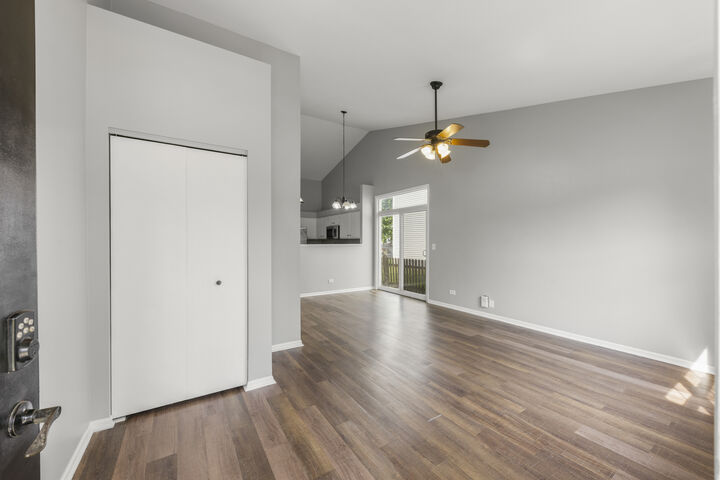 Property Photo:  2822 Oakmont Drive  IL 60538 