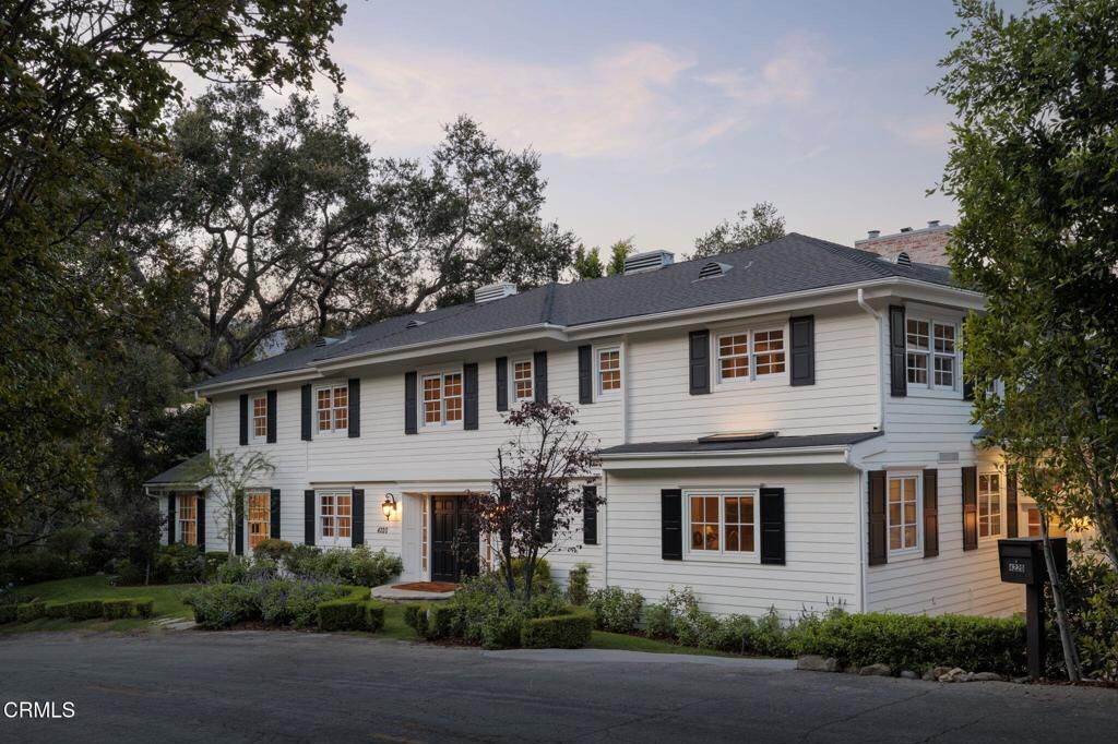 Property Photo:  4220 Hampstead Road  CA 91011 