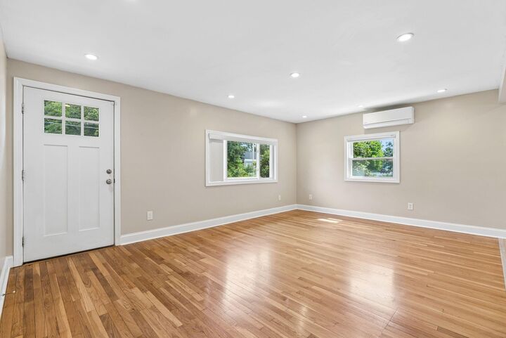 Property Photo:
