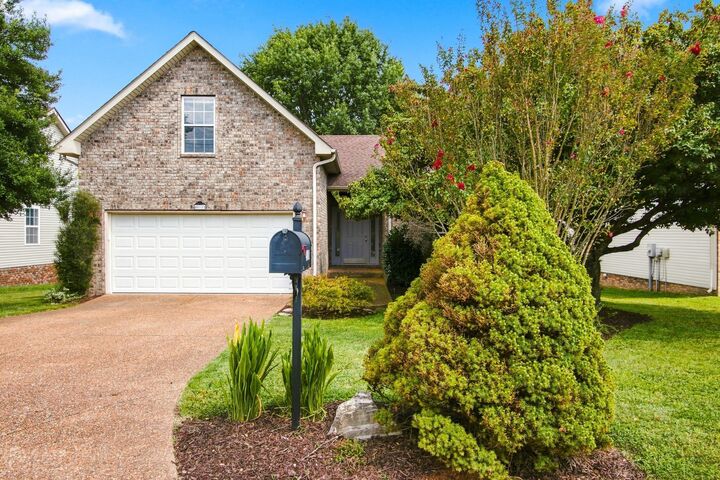 Property Photo: 4011 Kristen St TN 37174