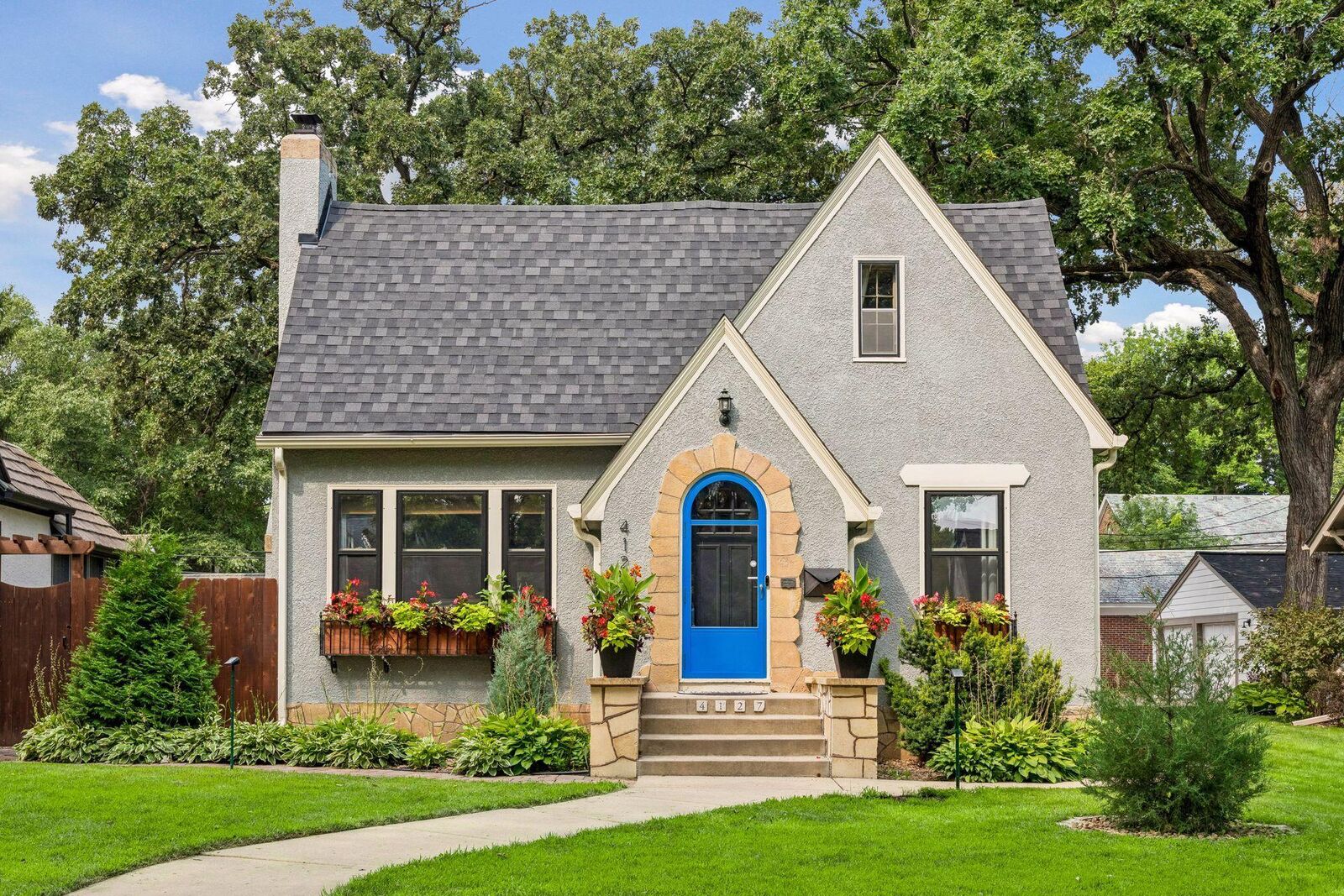 Property Photo:  4127 Washburn Avenue N  MN 55412 
