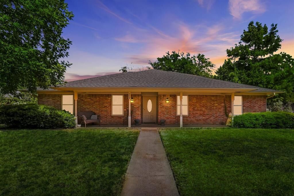 Property Photo:  112 Diane Drive  TX 76266 