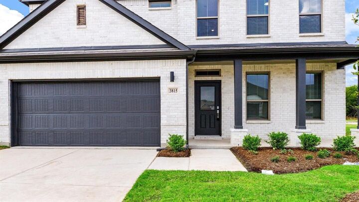 Property Photo:  3815 Kenwood Drive  TX 75071 