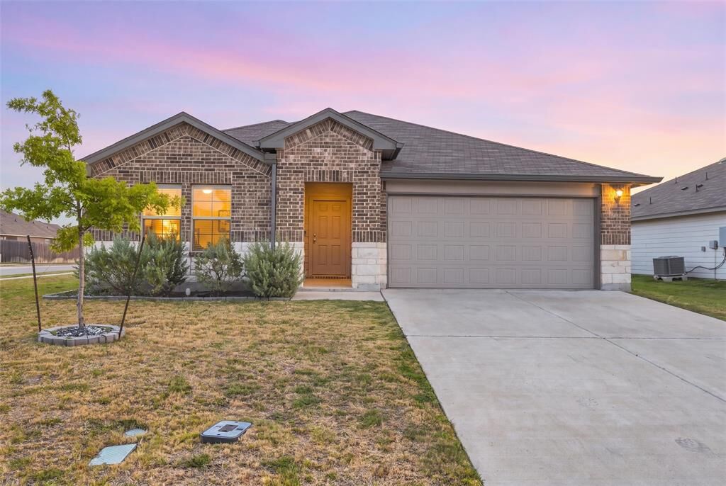 Property Photo: 7100 Canadian Drive TX 76633
